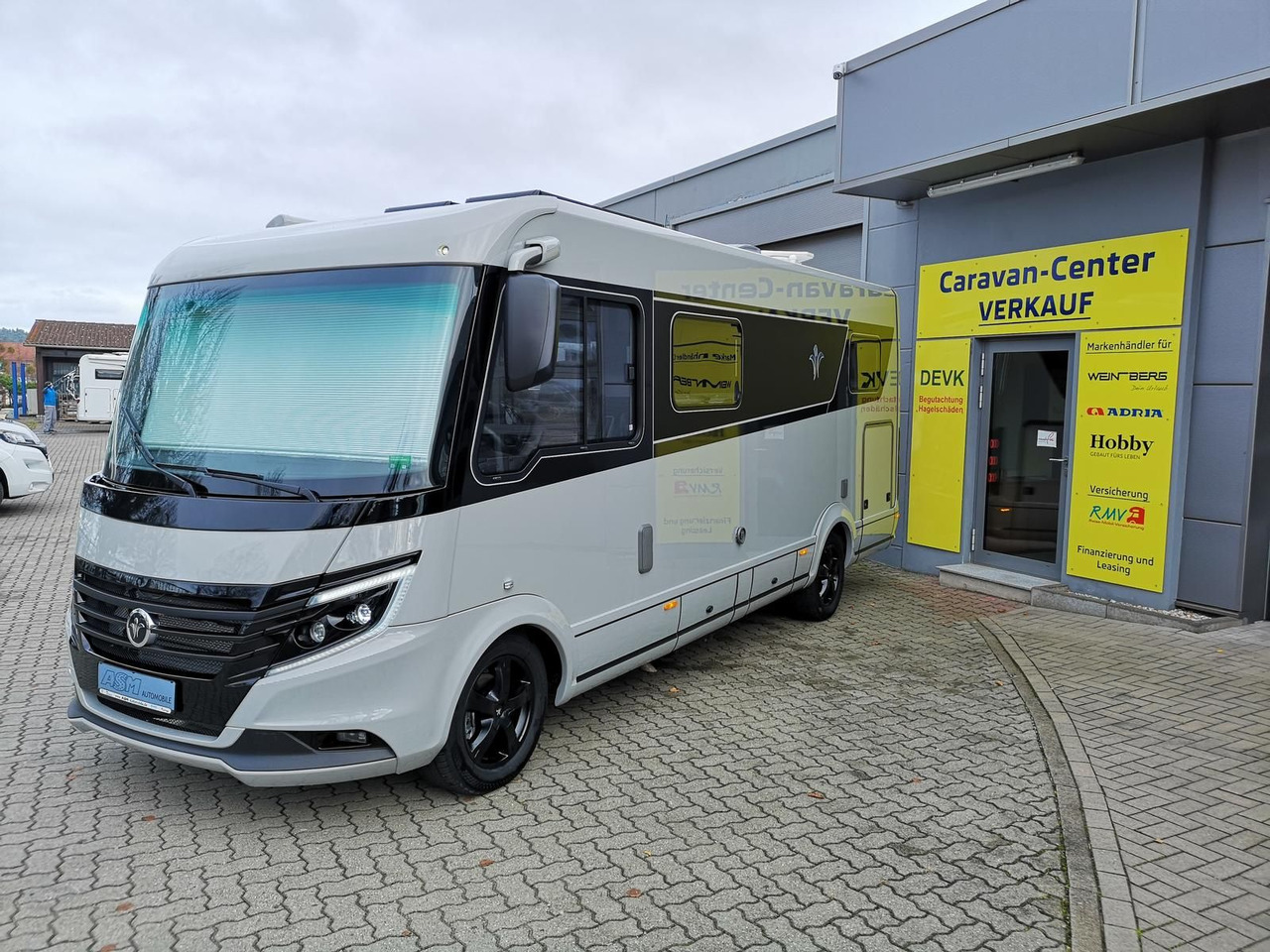 Niesmann + Bischoff iSmove 6.9 E 132 kW+AHK+SOLAR+ALDE+KLIMA+NAVI - Integruotas kemperis: foto 2 Niesmann + Bischoff iSmove 6.9 E 132 kW+AHK+SOLAR+ALDE+KLIMA+NAVI - Integruotas kemperis: foto 2