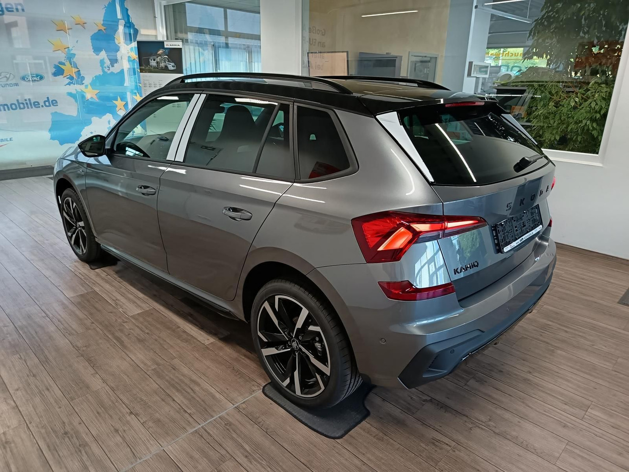 Skoda Kamiq Monte Carlo 1,5 TSI DSG*AHK*PANO*LED*ACC* - Visureigis: foto 4 Skoda Kamiq Monte Carlo 1,5 TSI DSG*AHK*PANO*LED*ACC* - Visureigis: foto 4