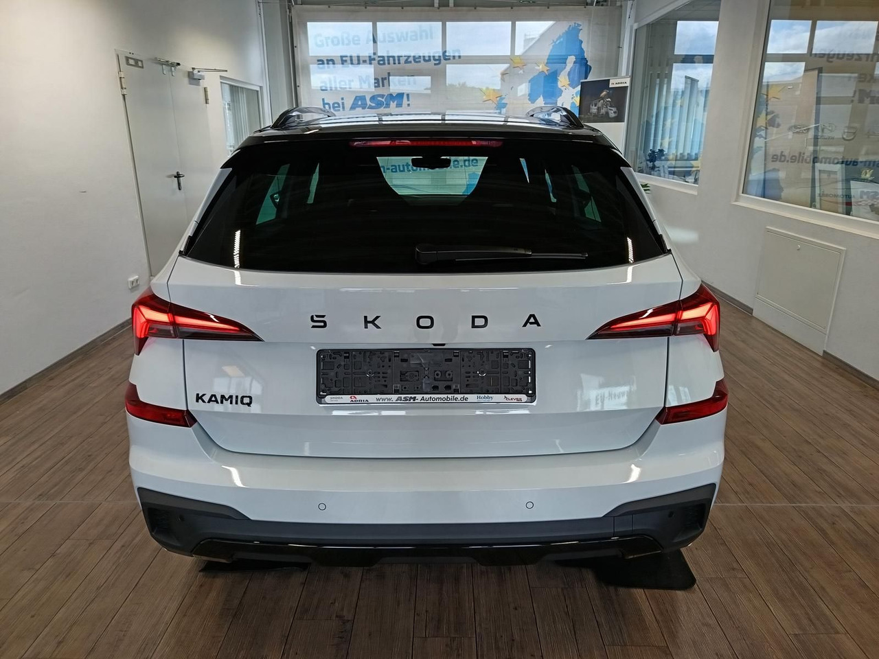 Skoda Kamiq Monte Carlo 1,5 TSI DSG*AHK*PANO*LED*ACC* - Visureigis: foto 5 Skoda Kamiq Monte Carlo 1,5 TSI DSG*AHK*PANO*LED*ACC* - Visureigis: foto 5