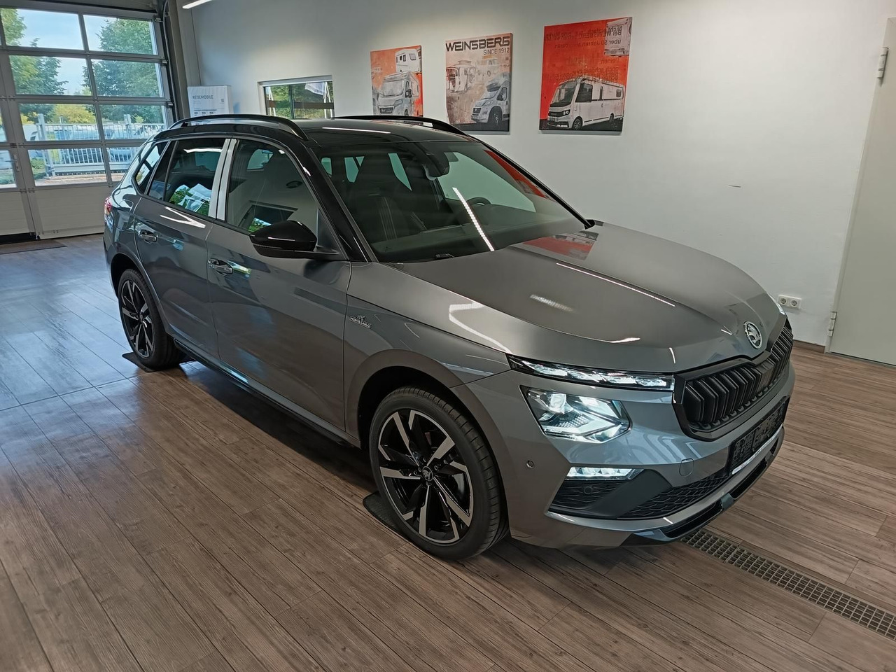 Skoda Kamiq Monte Carlo 1,5 TSI DSG*AHK*PANO*LED*ACC* - Visureigis: foto 3 Skoda Kamiq Monte Carlo 1,5 TSI DSG*AHK*PANO*LED*ACC* - Visureigis: foto 3