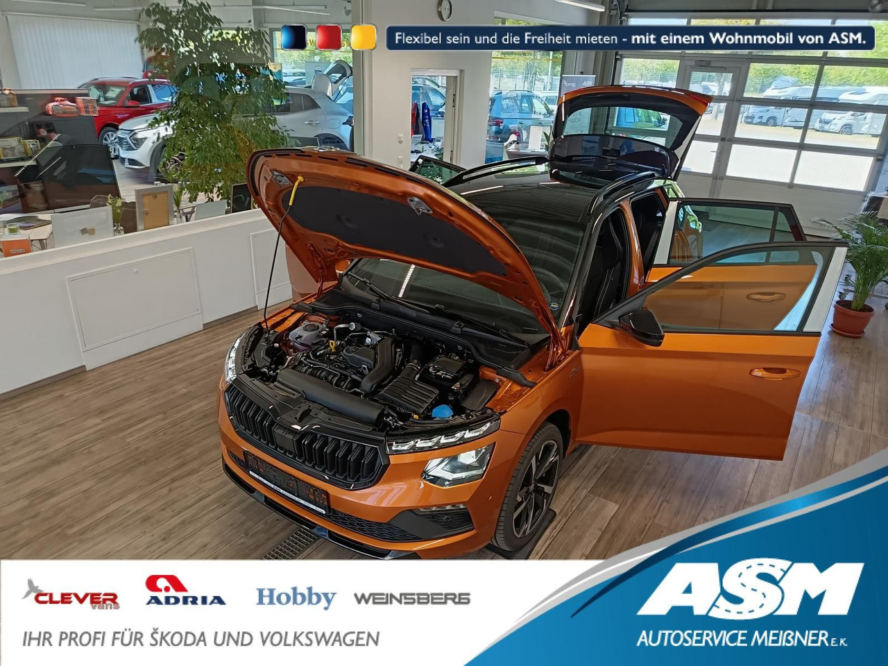 Skoda Kamiq Monte Carlo 1,5 TSI DSG*PANO*AHK*5J.GARANT - Visureigis: foto 1 Skoda Kamiq Monte Carlo 1,5 TSI DSG*PANO*AHK*5J.GARANT - Visureigis: foto 1