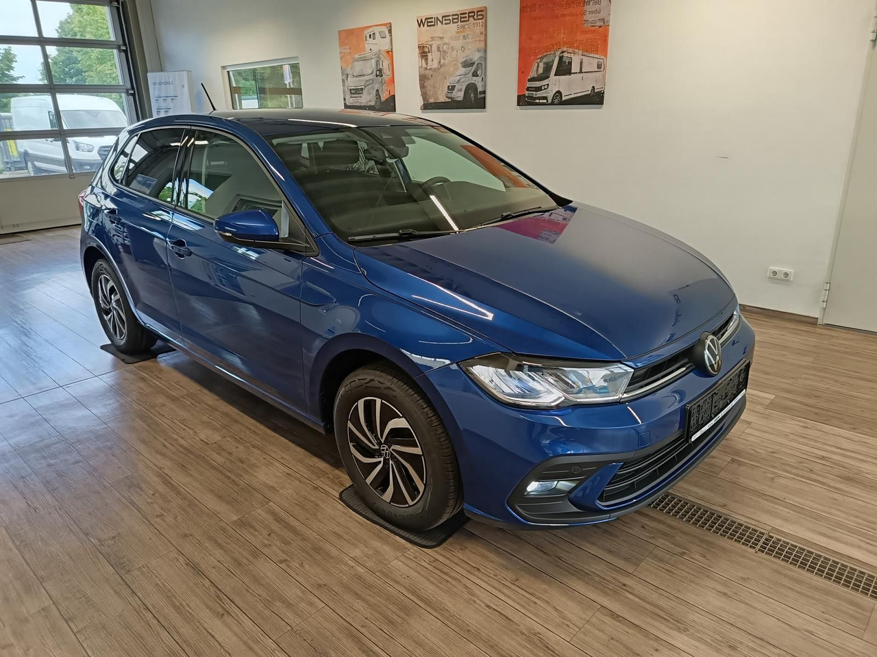 Volkswagen Polo Life 1.0 TSI 70 kW*LED*R-KAM*TEMP*PDC*SHZ* - Lengvasis automobilis: foto 3 Volkswagen Polo Life 1.0 TSI 70 kW*LED*R-KAM*TEMP*PDC*SHZ* - Lengvasis automobilis: foto 3