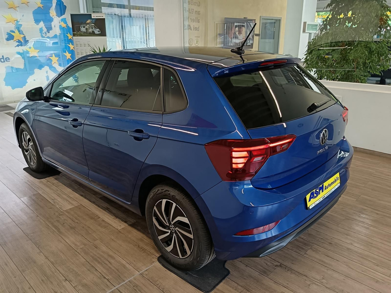 Volkswagen Polo Life 1.0 TSI 70kW DSG*LED*ACC*R-KAM*DAB*PDC - Lengvasis automobilis: foto 4 Volkswagen Polo Life 1.0 TSI 70kW DSG*LED*ACC*R-KAM*DAB*PDC - Lengvasis automobilis: foto 4