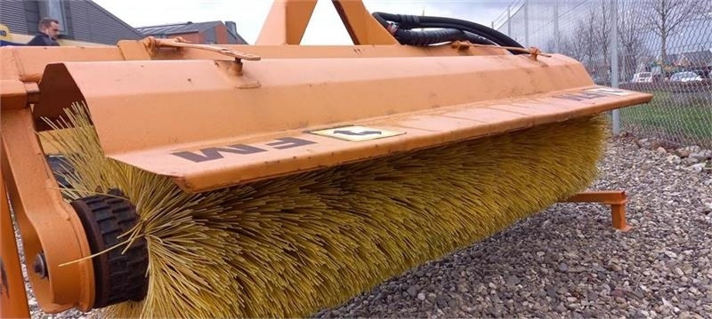 FM 180Cm Hydraulisk træk. - Rotacinė šluota: foto 4 FM 180Cm Hydraulisk træk. - Rotacinė šluota: foto 4