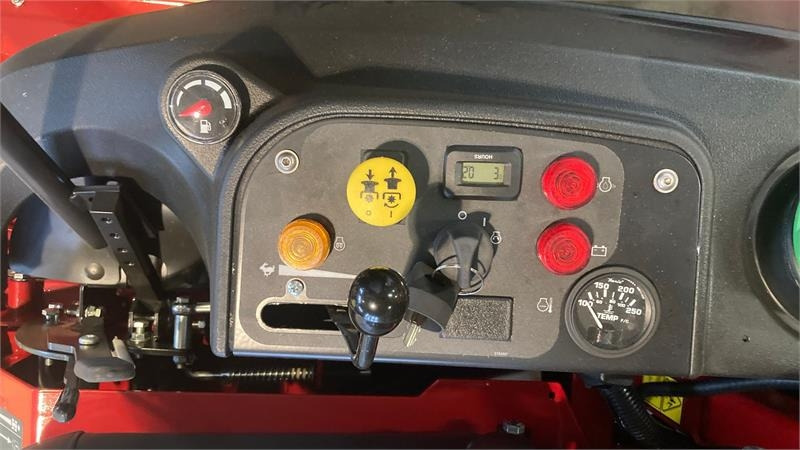 Ferris ZT2600 IS Stage V - Diesel - 155 cm - Vejapjovė: foto 3 Ferris ZT2600 IS Stage V - Diesel - 155 cm - Vejapjovė: foto 3