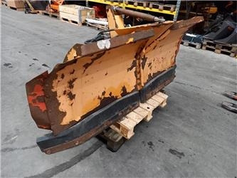 HWH SPV-2HD 2000  - Sniego peilis - Žemės ūkio technika: foto 1 HWH SPV-2HD 2000  - Sniego peilis - Žemės ūkio technika: foto 1