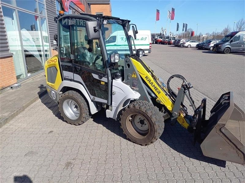 Kramer 5040 kun 367 timer - Šarnyrinis krautuvas: foto 4 Kramer 5040 kun 367 timer - Šarnyrinis krautuvas: foto 4