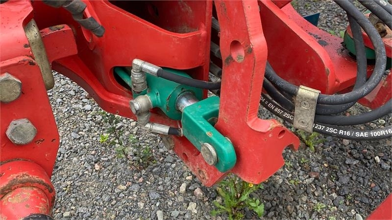 Kverneland EG 100-300-28 - Plūgas: foto 3 Kverneland EG 100-300-28 - Plūgas: foto 3