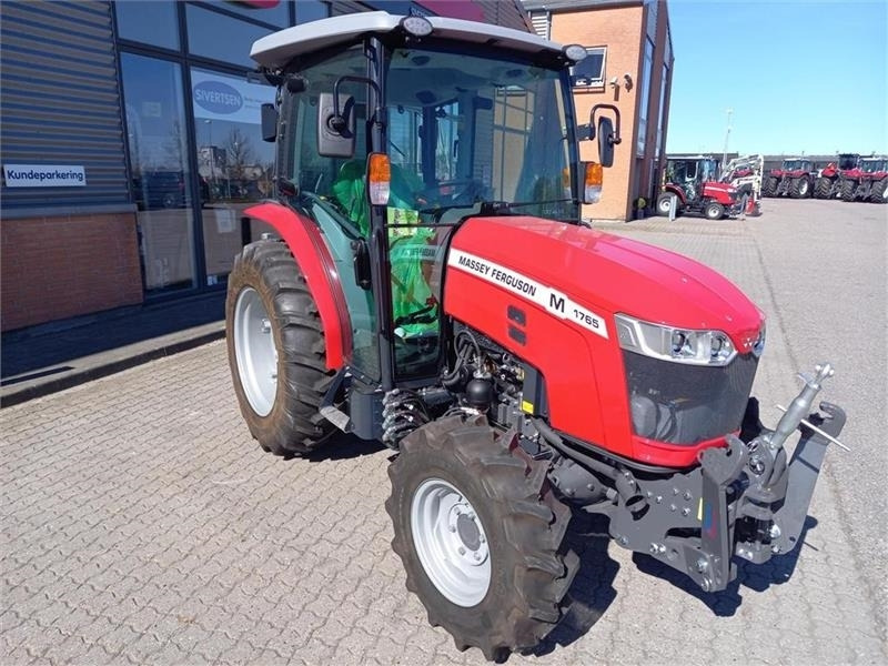 Massey Ferguson 1765 M HC - Komunalinis traktorius: foto 1 Massey Ferguson 1765 M HC - Komunalinis traktorius: foto 1