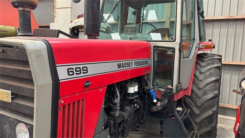 Traktorius Massey Ferguson 699: foto 8