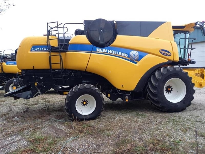 New Holland CX8.80 SLH med 25 fods Varifeed - Derliaus nuėmimo kombainas: foto 3 New Holland CX8.80 SLH med 25 fods Varifeed - Derliaus nuėmimo kombainas: foto 3