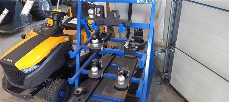 New Holland Kugletræk Til T6-7-8.  - Greita jungtis - Traktorius: foto 2 New Holland Kugletræk Til T6-7-8.  - Greita jungtis - Traktorius: foto 2