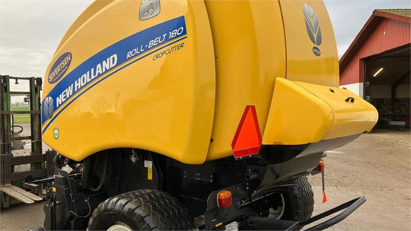 New Holland RB 180 CropCutter - Ruloninis presas: foto 3 New Holland RB 180 CropCutter - Ruloninis presas: foto 3