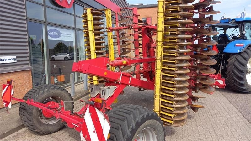 Pöttinger Terradisc 5000 T - Diskiniai skutikai: foto 4 Pöttinger Terradisc 5000 T - Diskiniai skutikai: foto 4