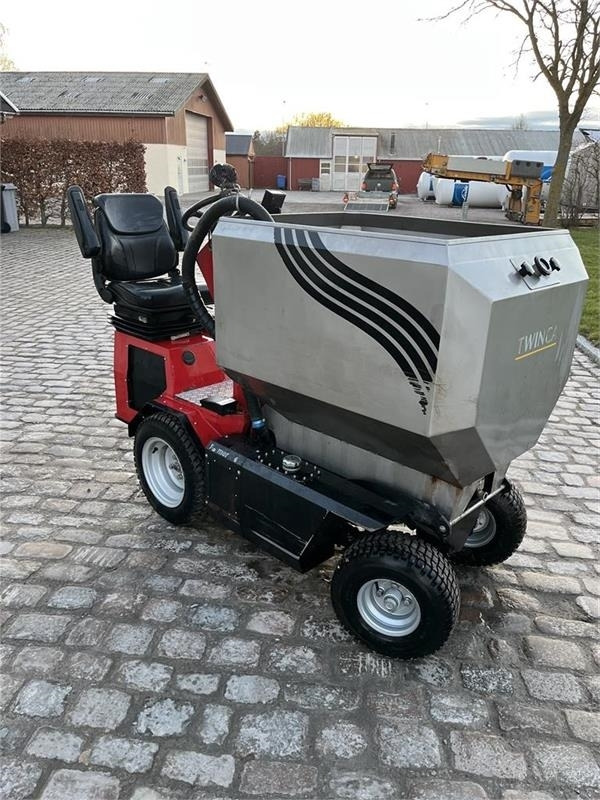 Twinca Fodervogn 4.60 - Gyvulininkystės įranga: foto 1 Twinca Fodervogn 4.60 - Gyvulininkystės įranga: foto 1