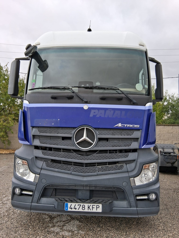 MERCEDES-BENZ 1845 LS - Vilkikas: foto 1 MERCEDES-BENZ 1845 LS - Vilkikas: foto 1