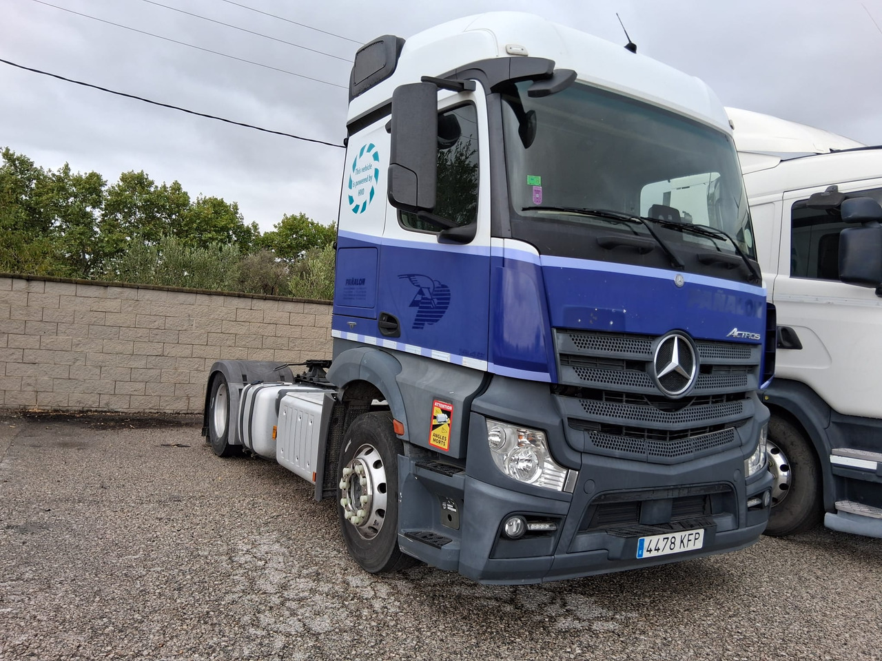 MERCEDES-BENZ 1845 LS - Vilkikas: foto 2 MERCEDES-BENZ 1845 LS - Vilkikas: foto 2