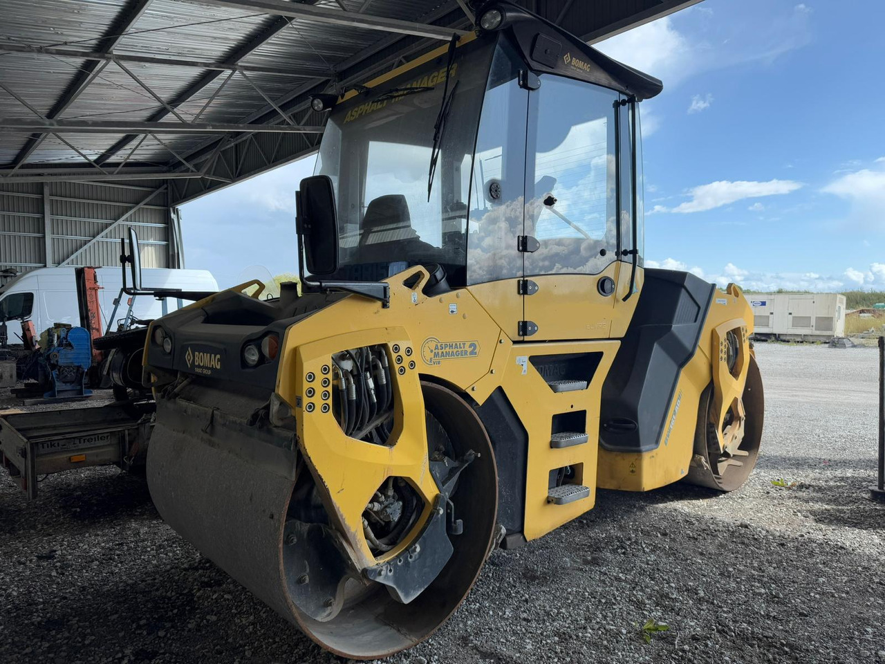 Bomag BW161 AD-5 - Asfalto volus: foto 1 Bomag BW161 AD-5 - Asfalto volus: foto 1