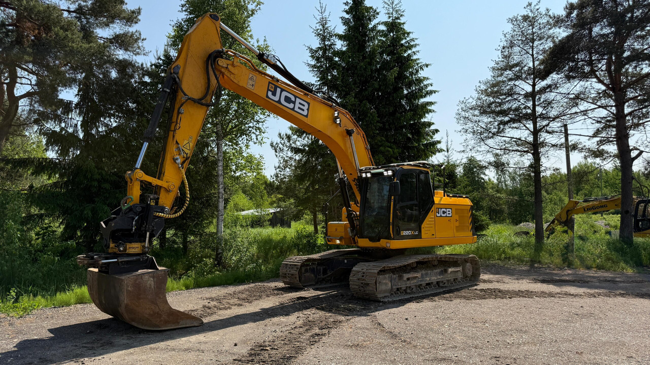 JCB 220X LC - Vikšrinis ekskavatorius: foto 2 JCB 220X LC - Vikšrinis ekskavatorius: foto 2