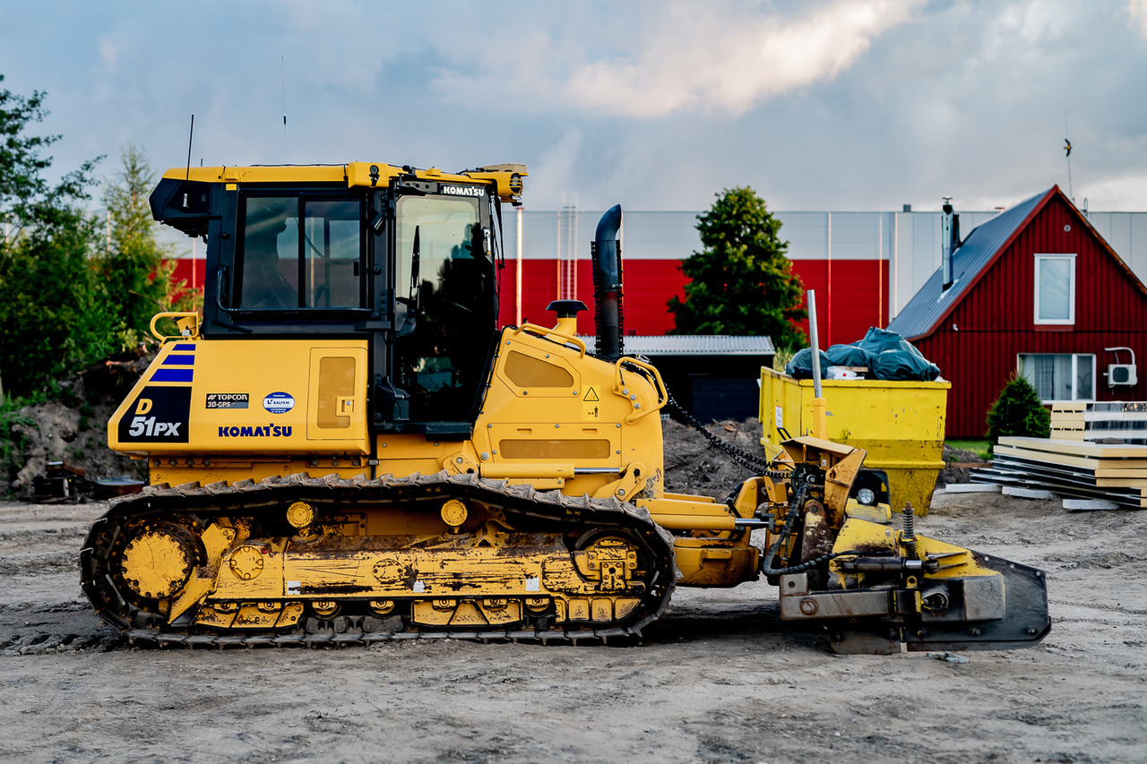 KOMATSU D51PX - Buldozeris: foto 3 KOMATSU D51PX - Buldozeris: foto 3