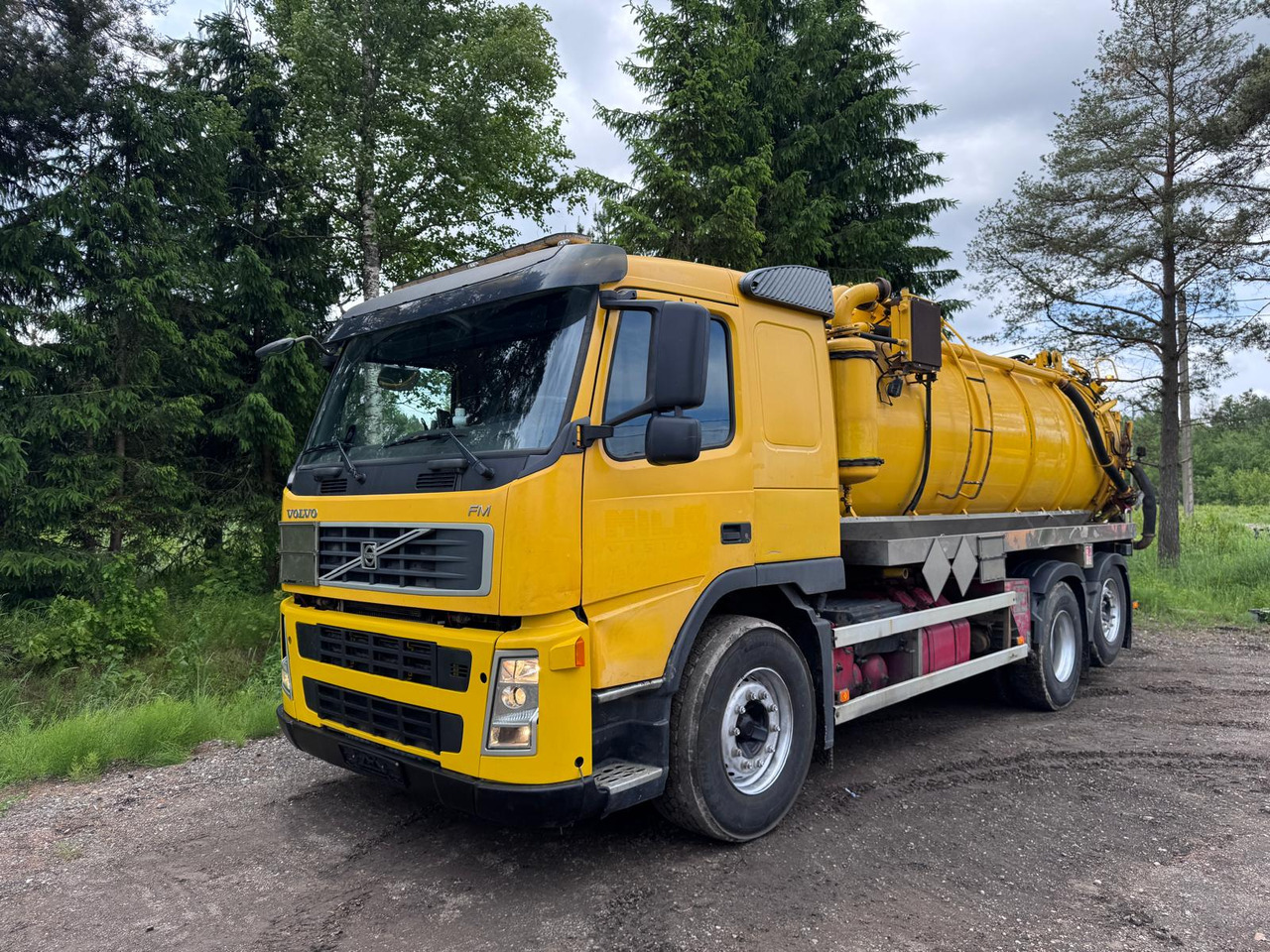 VOLVO FM 460 ADR - Asenizatorius: foto 1 VOLVO FM 460 ADR - Asenizatorius: foto 1