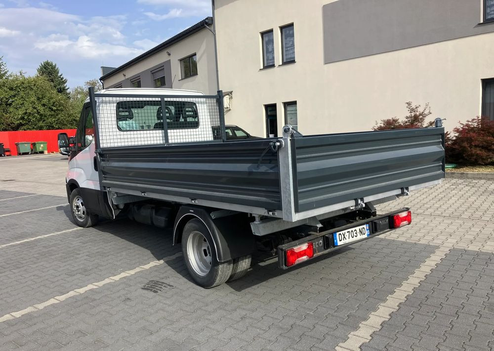 Iveco Iveco daily 35C13 wywrotka solidny kiper - Mažas savivartis: foto 4 Iveco Iveco daily 35C13 wywrotka solidny kiper - Mažas savivartis: foto 4