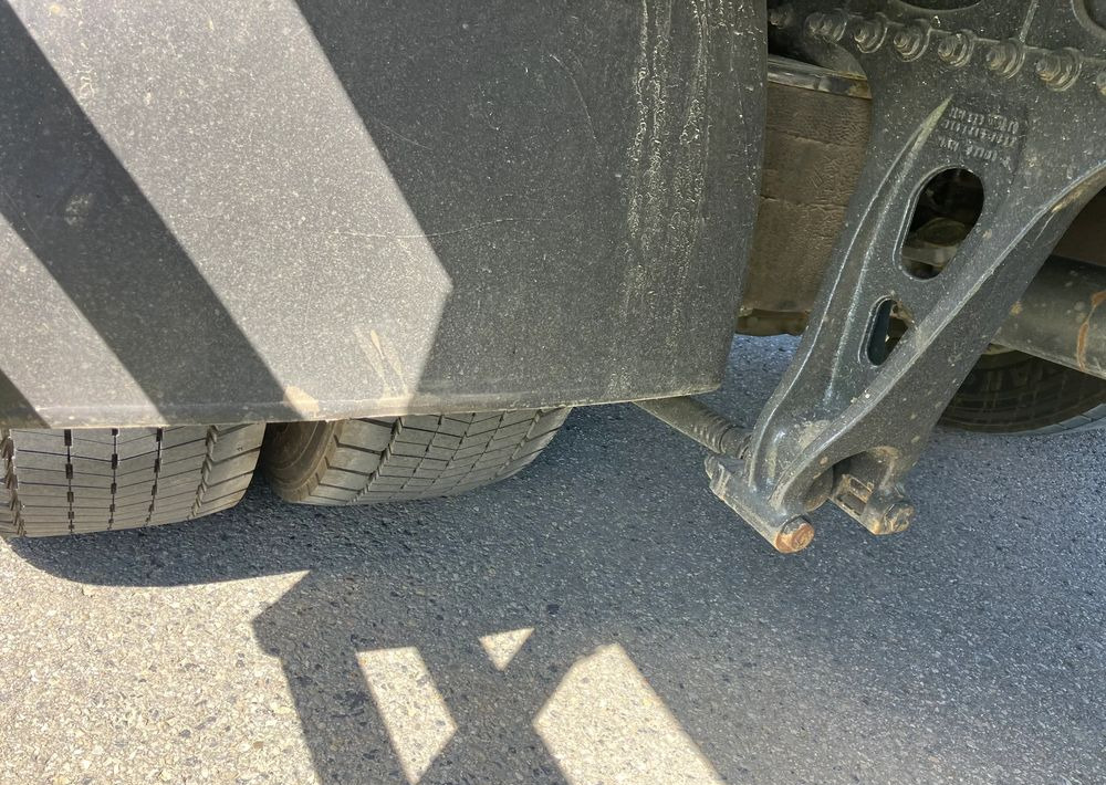 MAN MAN TGM 18.290 KURIERKA KONTENER 20 PALET SYPIALKA - Furgonas sunkvežimis: foto 3 MAN MAN TGM 18.290 KURIERKA KONTENER 20 PALET SYPIALKA - Furgonas sunkvežimis: foto 3