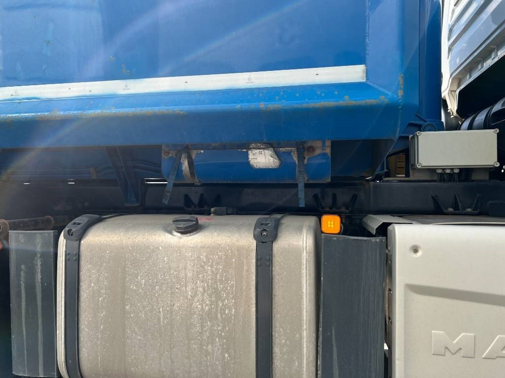 MAN TGX 35.480 8X4-4 BL - Savivartis sunkvežimis: foto 3 MAN TGX 35.480 8X4-4 BL - Savivartis sunkvežimis: foto 3