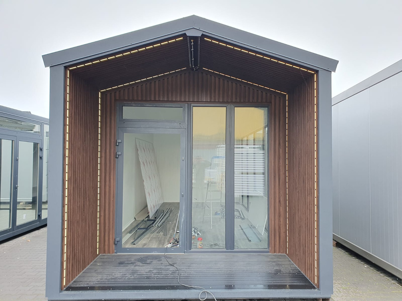 IDEX Premium Commercial Container Unit – Modern, Durable & Ready to Customize! Container with Terrace - Buitinis konteineris: foto 3 IDEX Premium Commercial Container Unit – Modern, Durable & Ready to Customize! Container with Terrace - Buitinis konteineris: foto 3