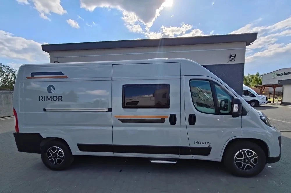 Fiat Ducato Rimor Horus 45 NEW AUTOMAT Grau Truma Diesel Lampen FULL LED 4-Sitzer - Kemperis: foto 4 Fiat Ducato Rimor Horus 45 NEW AUTOMAT Grau Truma Diesel Lampen FULL LED 4-Sitzer - Kemperis: foto 4