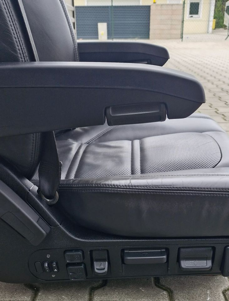 IVECO STRALIS S WAY FOTEL PASAŻERA - Kabina ir interjeras: foto 4 IVECO STRALIS S WAY FOTEL PASAŻERA - Kabina ir interjeras: foto 4