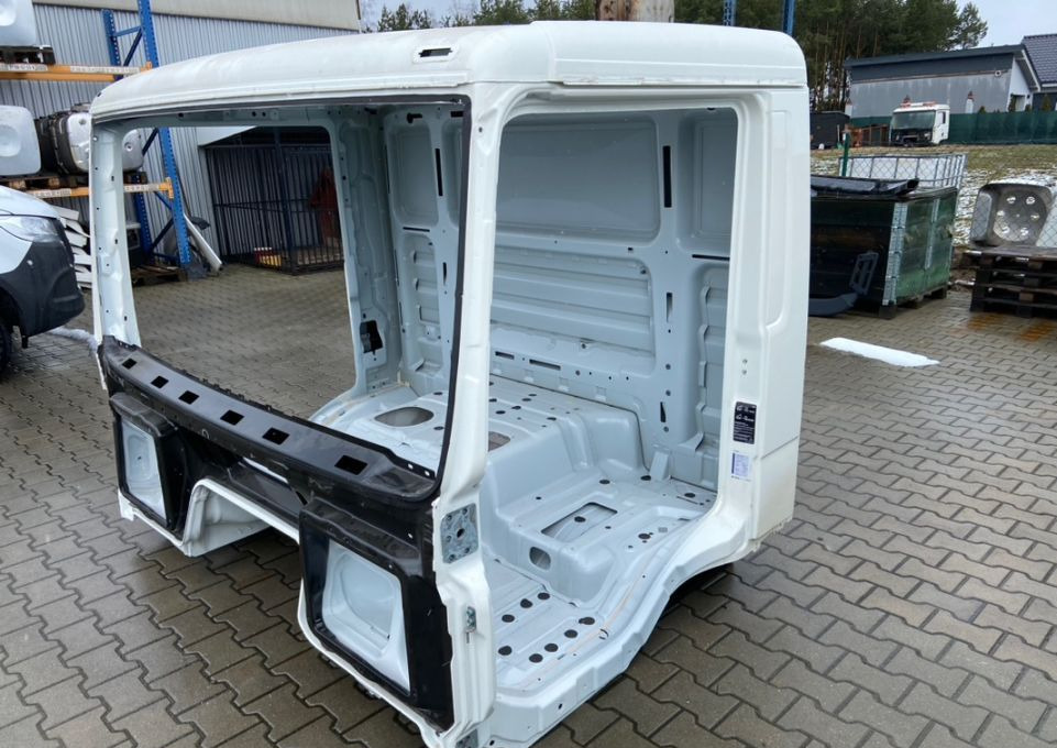 Kabina MAN TGL nowy model TGL3 2022 - Kabina - Sunkvežimis: foto 2 Kabina MAN TGL nowy model TGL3 2022 - Kabina - Sunkvežimis: foto 2