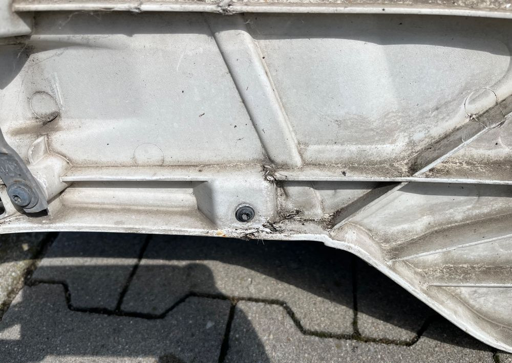 Maska MAN TGS euro 6 atrapa - Kėbulas ir išorė - Sunkvežimis: foto 3 Maska MAN TGS euro 6 atrapa - Kėbulas ir išorė - Sunkvežimis: foto 3