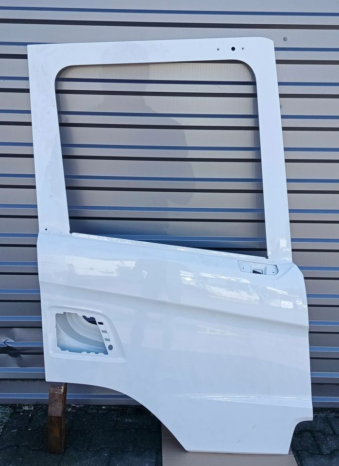 SCANIA P NGT DRZWI PRAWE - Durys ir dalys - Sunkvežimis: foto 1 SCANIA P NGT DRZWI PRAWE - Durys ir dalys - Sunkvežimis: foto 1