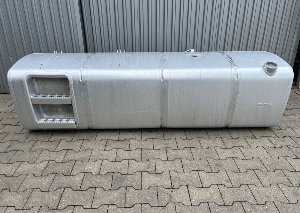 Zbiornik paliwa DAF XF CF 845 litrów bak - Kuro sistema - Sunkvežimis: foto 1 Zbiornik paliwa DAF XF CF 845 litrów bak - Kuro sistema - Sunkvežimis: foto 1