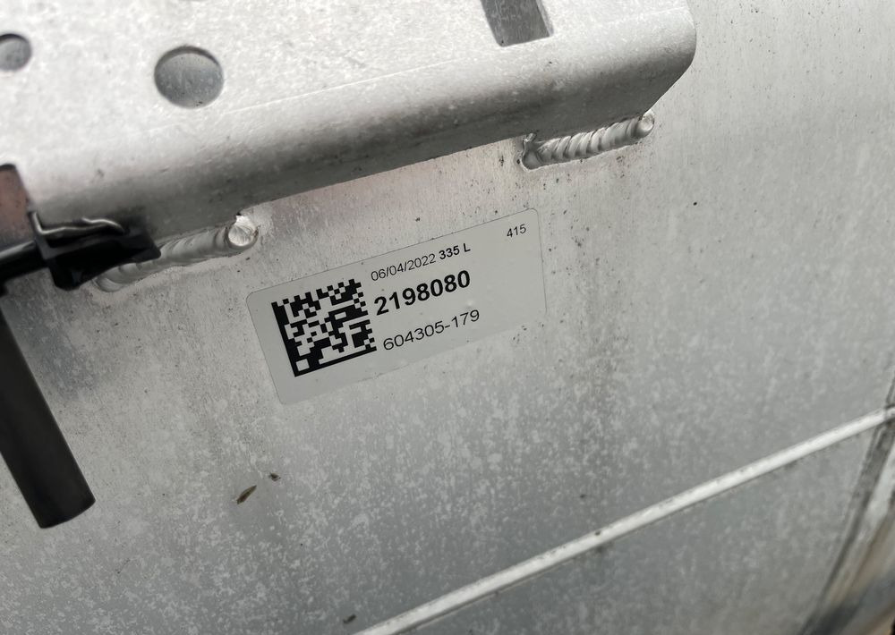 Zbiornik paliwa DAF XF XG CF 335 litrów bak - Kuro sistema - Sunkvežimis: foto 5 Zbiornik paliwa DAF XF XG CF 335 litrów bak - Kuro sistema - Sunkvežimis: foto 5