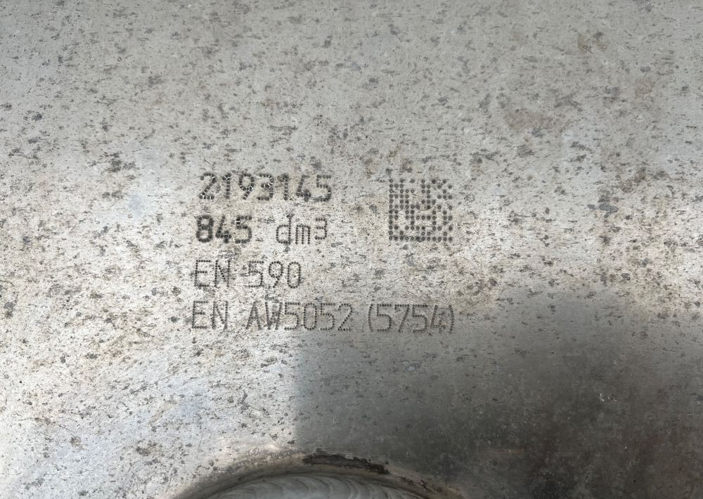 Zbiornik paliwa DAF XG XF CF 845 litrów bak - Kuro sistema - Sunkvežimis: foto 4 Zbiornik paliwa DAF XG XF CF 845 litrów bak - Kuro sistema - Sunkvežimis: foto 4