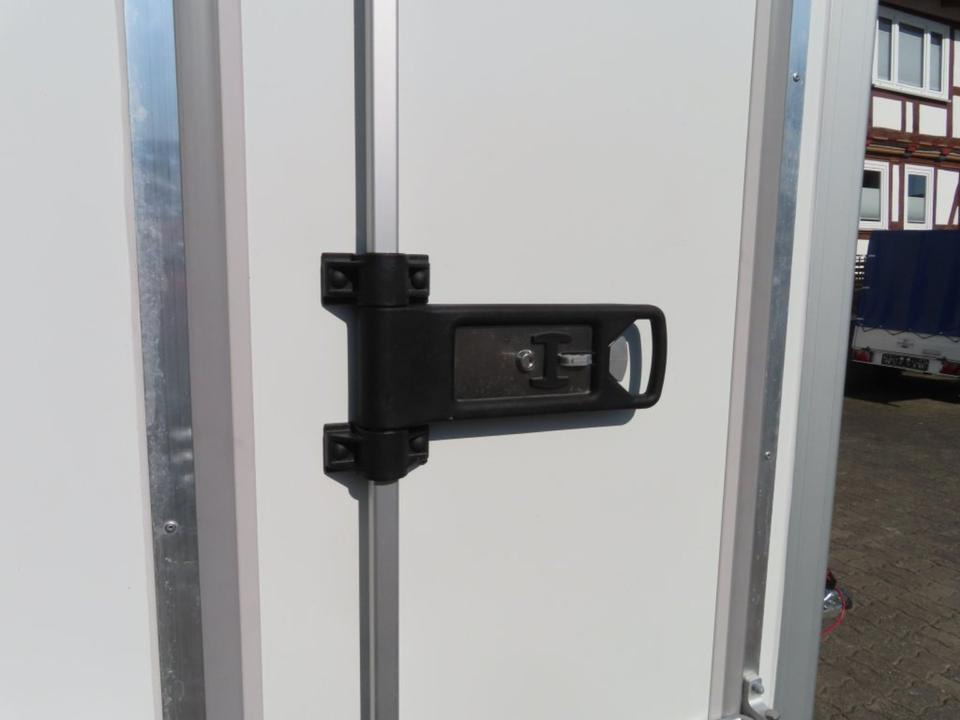 PKW Anhänger Böckmann Kühlkoffer Kühlanhänger Kühler 2,94x1,82m - Refrižeratorius priekaba: foto 4 PKW Anhänger Böckmann Kühlkoffer Kühlanhänger Kühler 2,94x1,82m - Refrižeratorius priekaba: foto 4