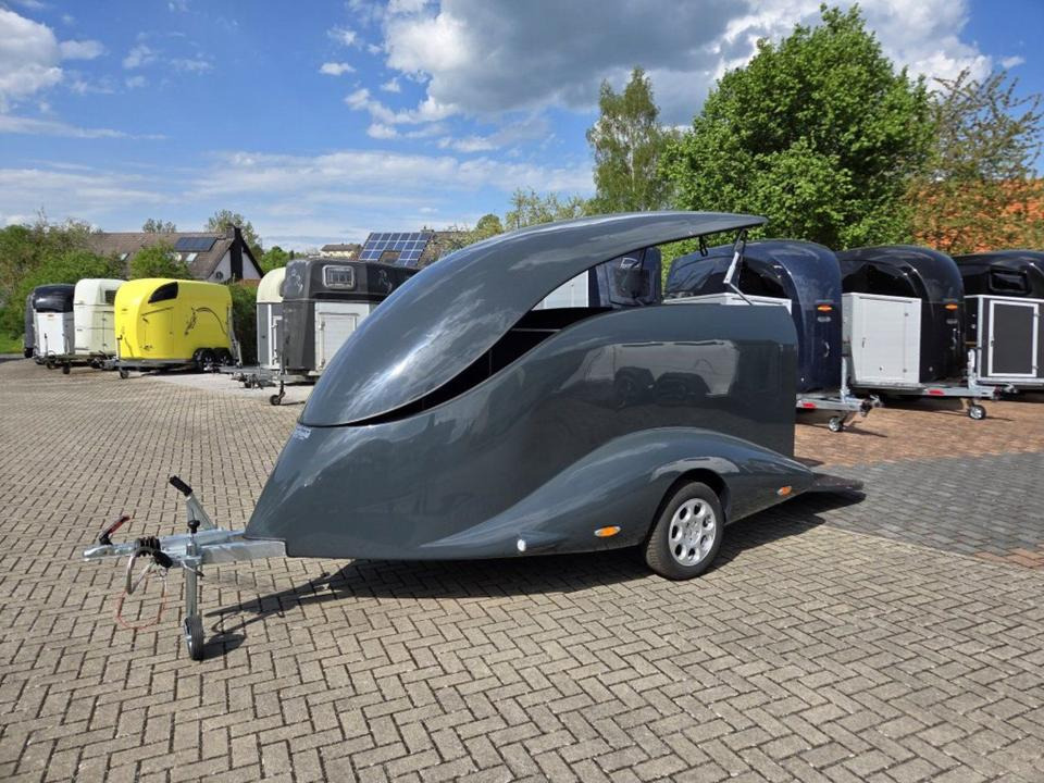 PKW Anhänger geschlossen Motorrad Mieten Leihen 1000kg 100km/h - Motociklo priekaba: foto 3 PKW Anhänger geschlossen Motorrad Mieten Leihen 1000kg 100km/h - Motociklo priekaba: foto 3