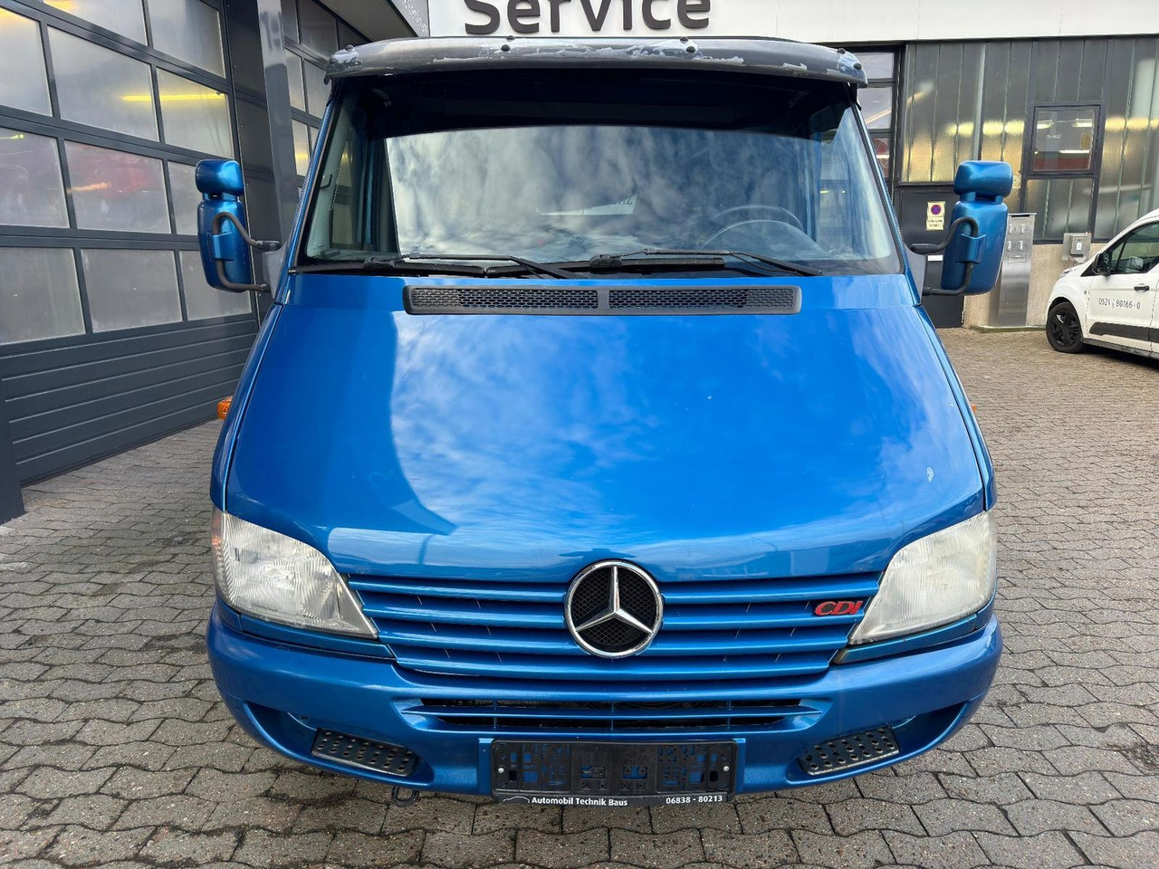 Mercedes-Benz Sprinter 2.7 CDI ABSCHLEPPWAGEN SCHLAFKABINE - Autovežis sunkvežimis: foto 2 Mercedes-Benz Sprinter 2.7 CDI ABSCHLEPPWAGEN SCHLAFKABINE - Autovežis sunkvežimis: foto 2