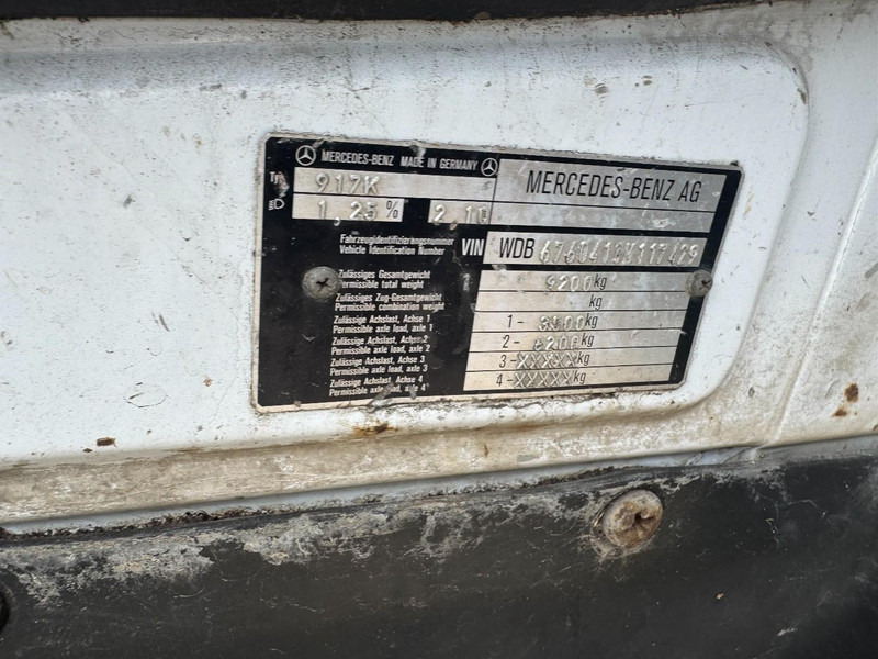 Savivartis sunkvežimis, Sunkvežimis su kranu Mercedes-Benz SK 917 (STEEL SUSPENSION / PARLFINGER CRANE / AUXILIARY / 6 CYLINDER WITH MANUAL PUMP): foto 17