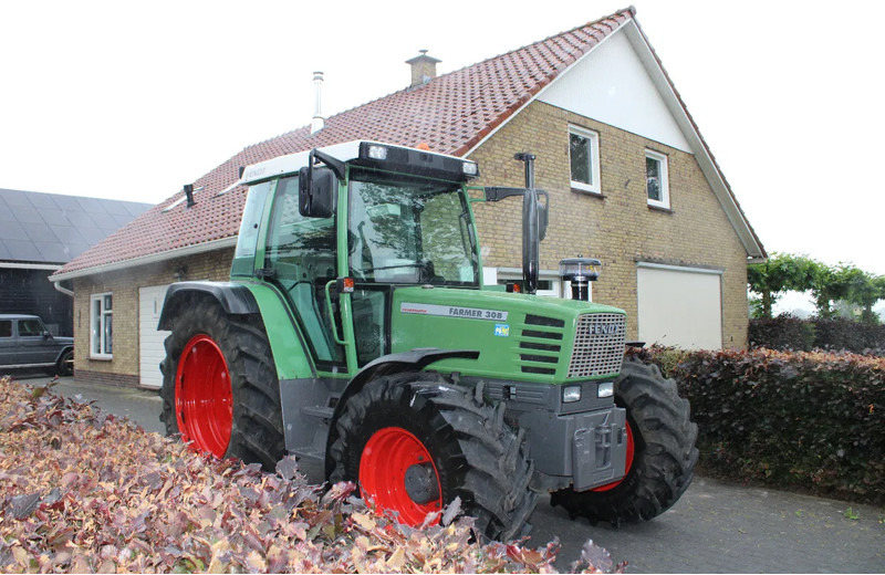 Fendt 308 Holland Farmer - Traktorius: foto 1 Fendt 308 Holland Farmer - Traktorius: foto 1