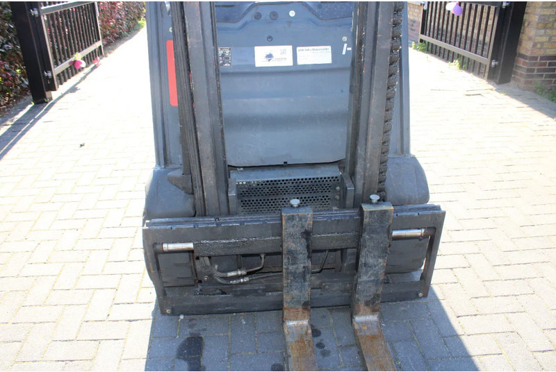 Šakinis krautuvas Linde H20D: foto 10