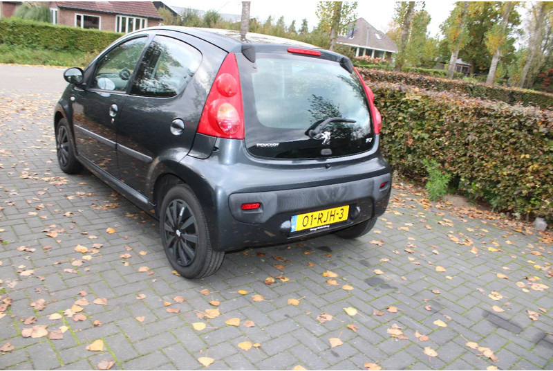 Peugeot 107 - Hečbekas: foto 5 Peugeot 107 - Hečbekas: foto 5