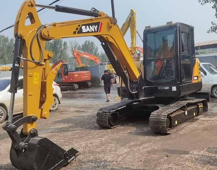 China Brand Used Sany Sy60c Mini Excavator 6ton Crawler Earth Digger Machine for Sale - Vikšrinis ekskavatorius: foto 2 China Brand Used Sany Sy60c Mini Excavator 6ton Crawler Earth Digger Machine for Sale - Vikšrinis ekskavatorius: foto 2