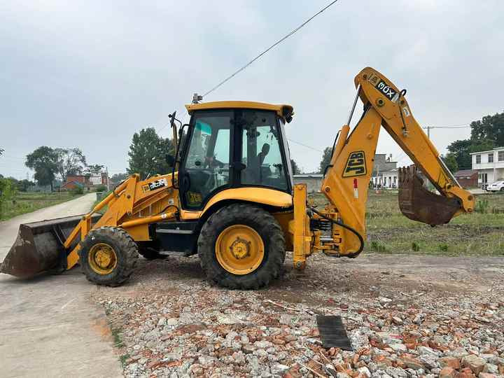 Low Price JCB 3CX Backhoe Loader in Excellent Condition for Sale JCB3CX JCB 4CX Available for Sale - Ekskavatorius-krautuvas: foto 3 Low Price JCB 3CX Backhoe Loader in Excellent Condition for Sale JCB3CX JCB 4CX Available for Sale - Ekskavatorius-krautuvas: foto 3