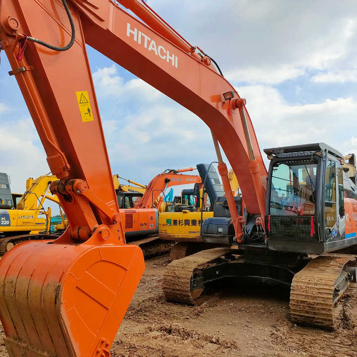 Original Japan Hitachi ZX240 Excavator Hitachi Excavator in Low Price for Hot Sale - Vikšrinis ekskavatorius: foto 1 Original Japan Hitachi ZX240 Excavator Hitachi Excavator in Low Price for Hot Sale - Vikšrinis ekskavatorius: foto 1