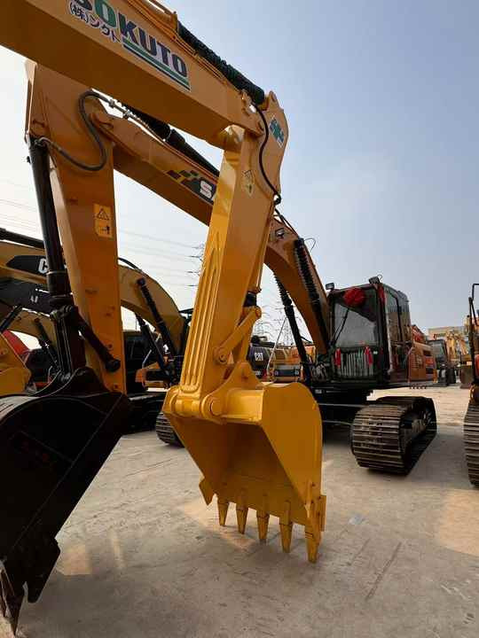 PC200-8 Low Working Hour Second Hand 20 Ton Excavator Komatsu Pc200-8 Crawler Excavator Used Komatsu Excavator PC200-8N1 - Ekskavatorius: foto 3 PC200-8 Low Working Hour Second Hand 20 Ton Excavator Komatsu Pc200-8 Crawler Excavator Used Komatsu Excavator PC200-8N1 - Ekskavatorius: foto 3