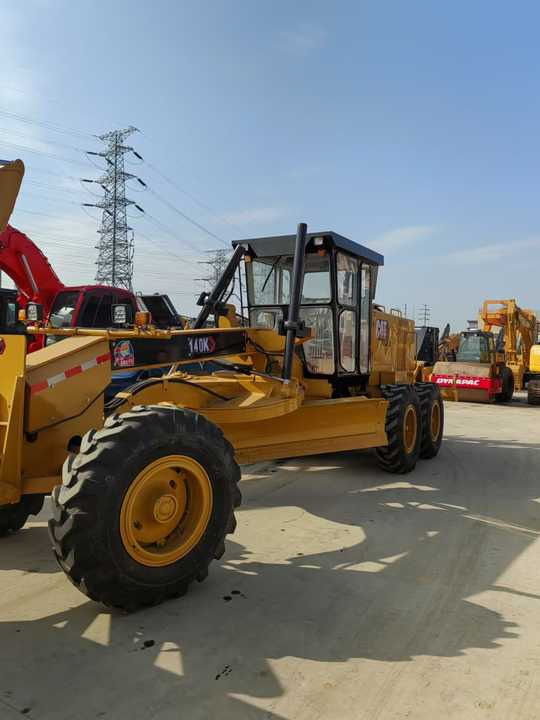 Used CAT 140k Model Grader Second Hand Machine Popular Brand JAPAN CAT Hydraulic Machinery - Greideris: foto 3 Used CAT 140k Model Grader Second Hand Machine Popular Brand JAPAN CAT Hydraulic Machinery - Greideris: foto 3