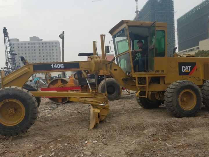 Used Caterpillar CAT 140G Land Road Motor Grader CAT140G CAT Used Grader Cheap Price - Greideris: foto 3 Used Caterpillar CAT 140G Land Road Motor Grader CAT140G CAT Used Grader Cheap Price - Greideris: foto 3